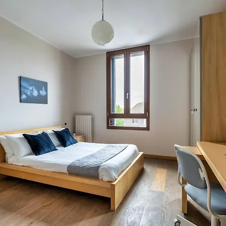 Station-duomo - Two Bedrooms & Terrace Milan
